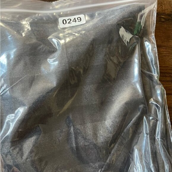 Aritzia the group by Babaton jimmy plaid cropped pants small - Picture 12 of 12